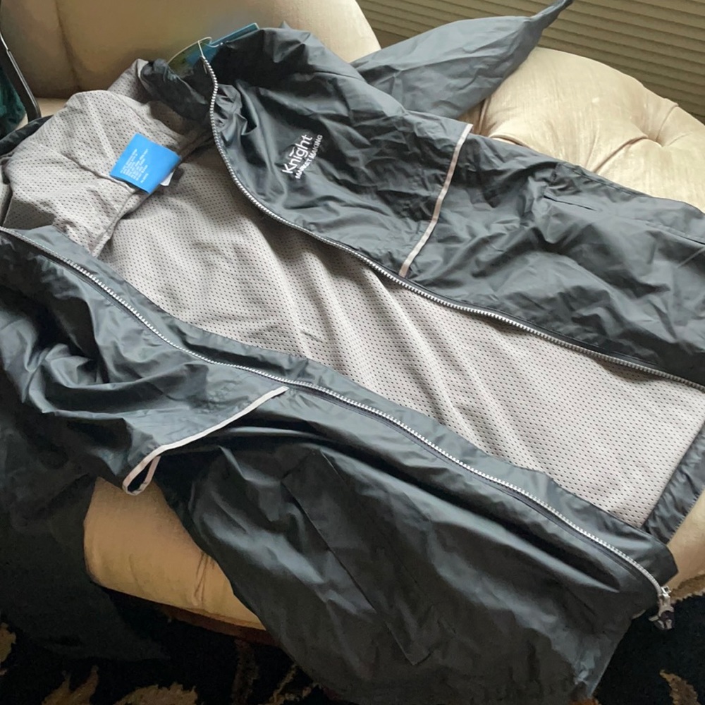 new Englander rain jacket - Picture 7 of 16